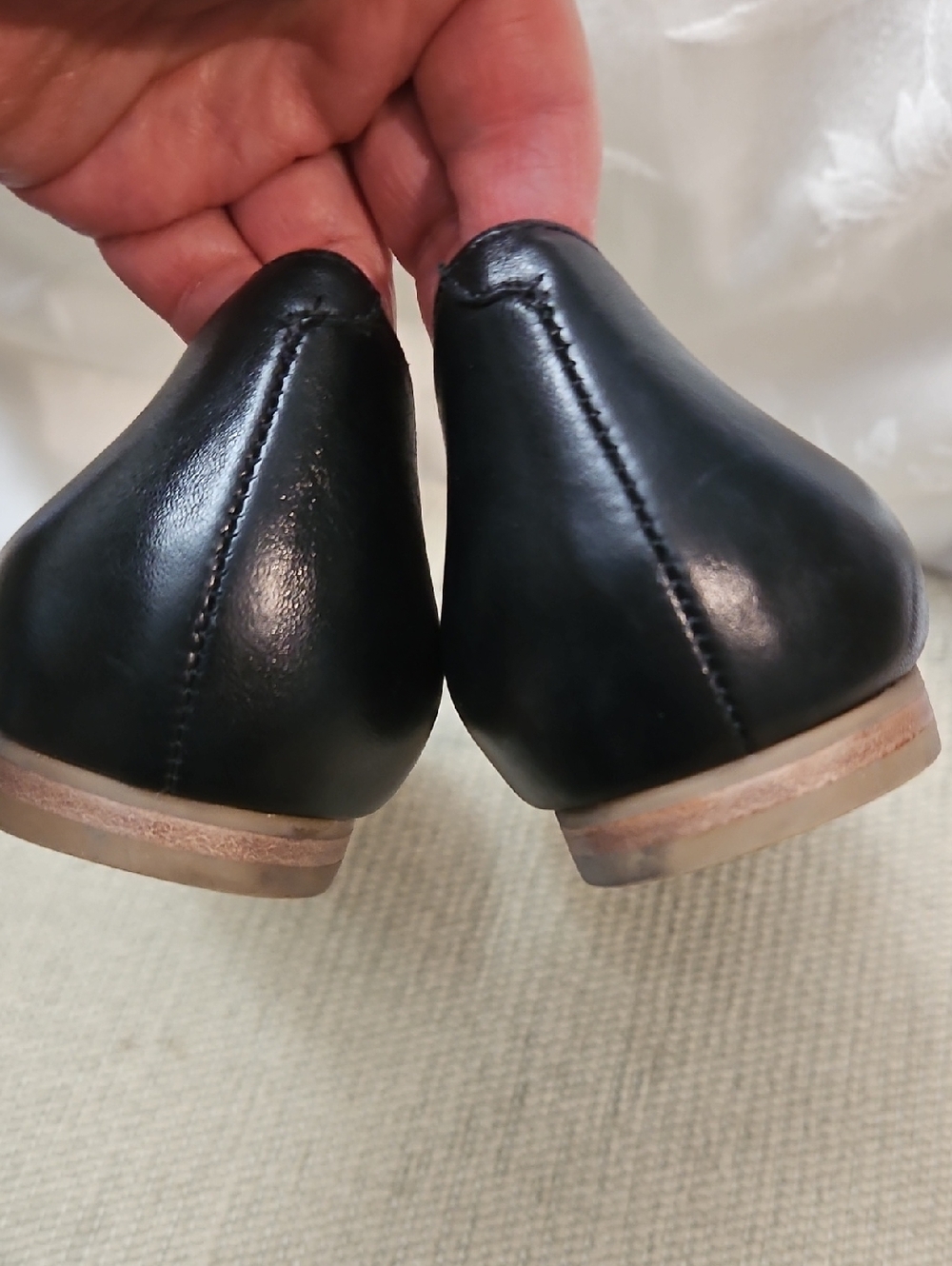 Marc Fisher LTD Sunny Half d' Orsay Flats Women 9.5 Black Leather Pointy Toe - Picture 8 of 11